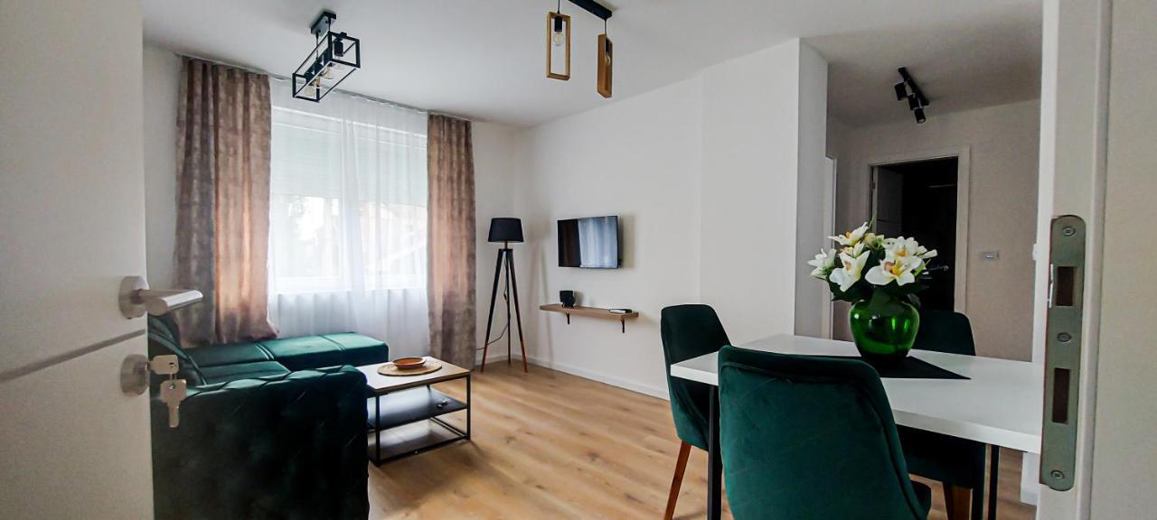 La Casa Apartments Jagodina Ngoại thất bức ảnh