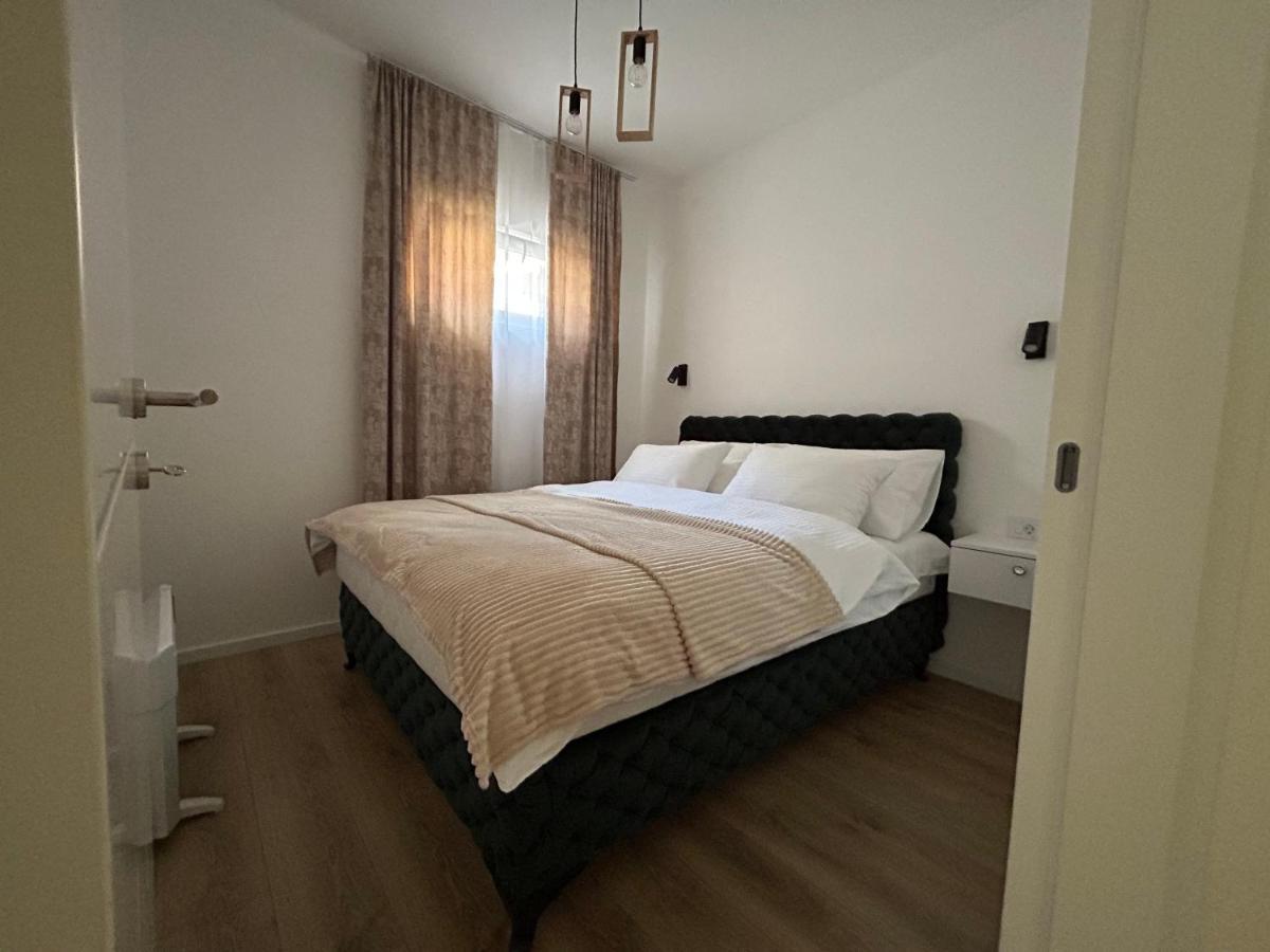 La Casa Apartments Jagodina Ngoại thất bức ảnh