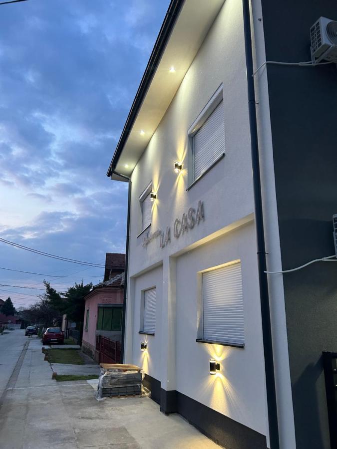 La Casa Apartments Jagodina Ngoại thất bức ảnh